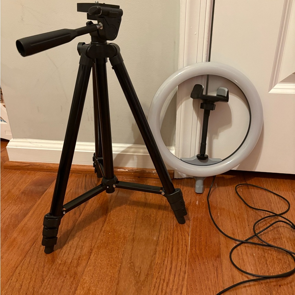 Black Tripod with White Ring Light